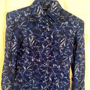 Tahari button down blouse